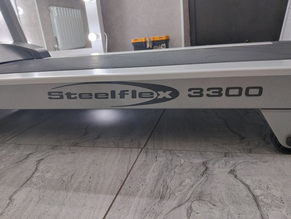 Продам беговую дорожку