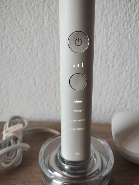 Philips Sonicare HX992 DiamondClean 9000 Smart