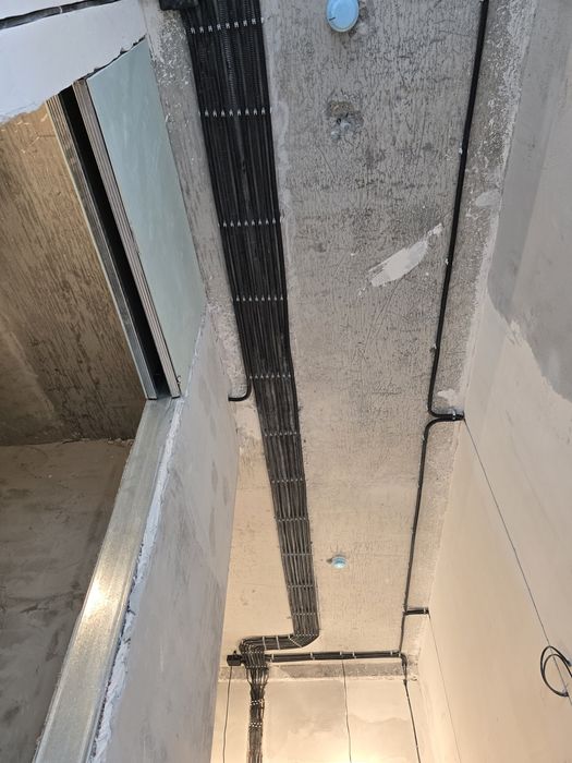 Электрик Электромонтажник