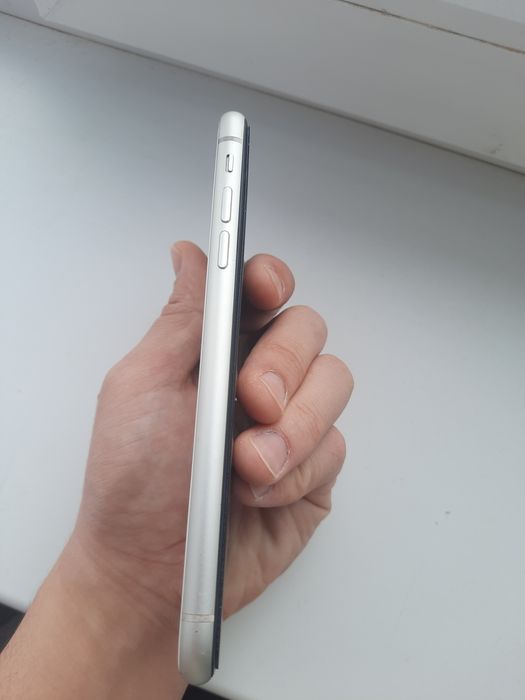 IPhone 11 128gb белый