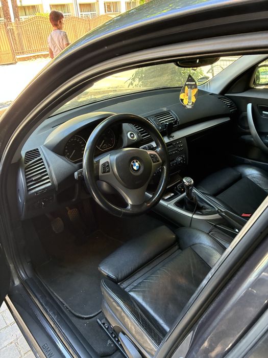Vand sau schimb bmw seria 1