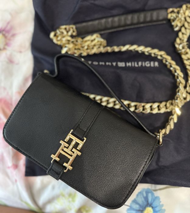 Дамска чанта Tommy Hilfiger