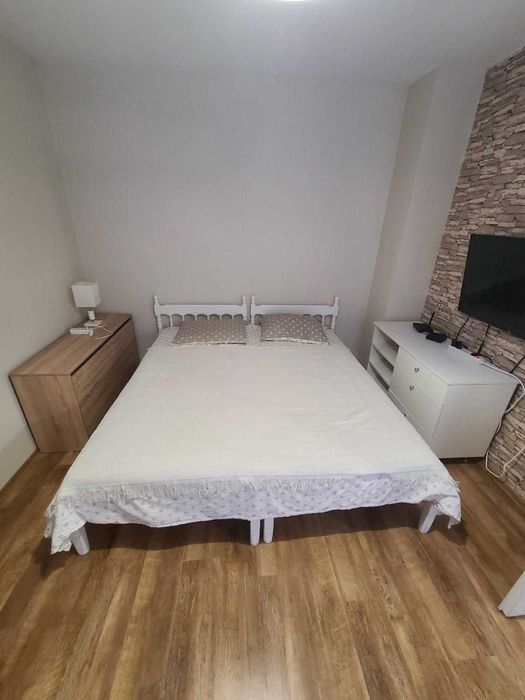Дава се под наем Едностаен апартамент в Варна, Централна поща - 50 кв.м за 400 € - Снимка #1
