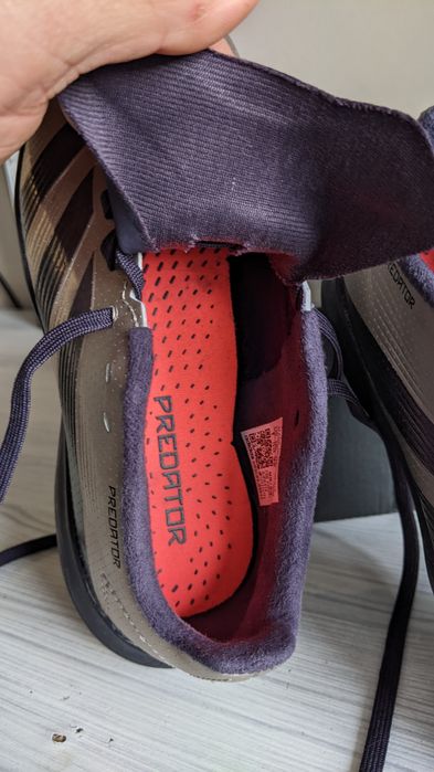 стоножки  Adidas  32 номер  златисти