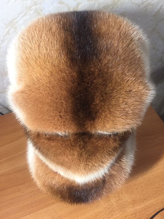 Продам норковую кепку