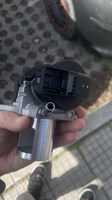 EGR клапан W212 350 cdi 2009г 231 к.с