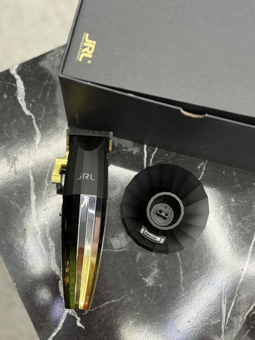 Vand JRL  2020C gold+stand de incarcare !