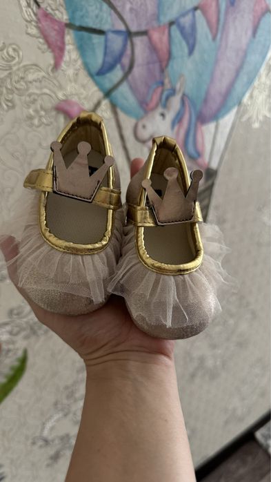 Продам  обувь