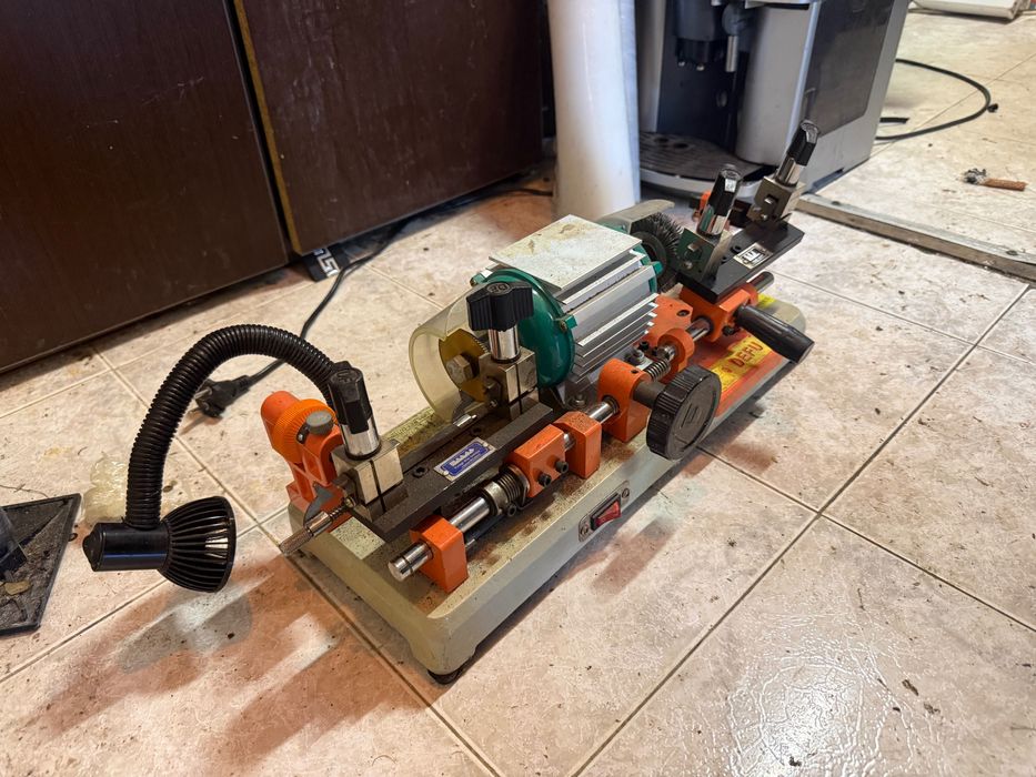 Машина за ключове