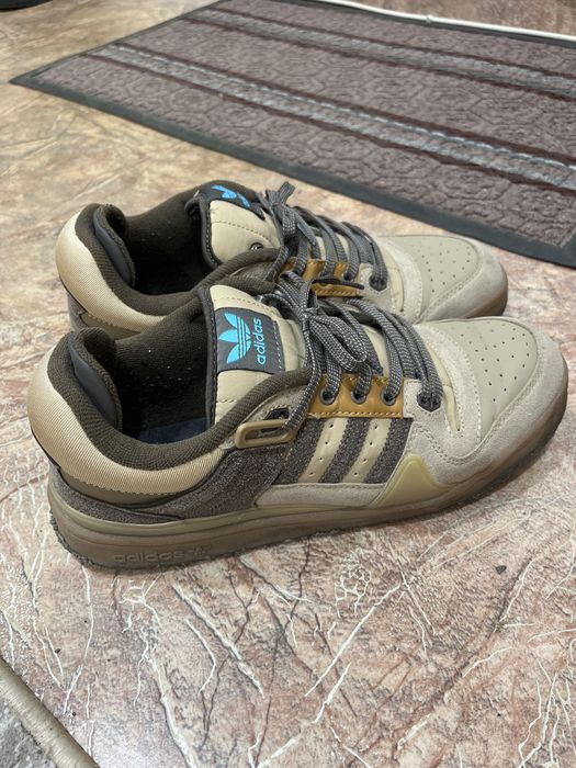 Продам Обувь Адидас