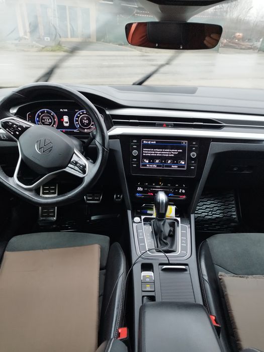 vind vw arteon an 2023 ,150 cp ,37000 km reali elegance