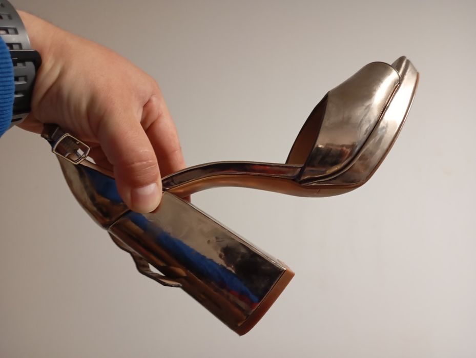 Stradivarius дамски обувки 37 номер