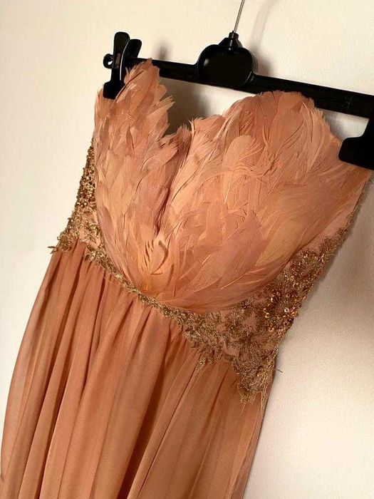 Rochie somon din matase naturala cu pene