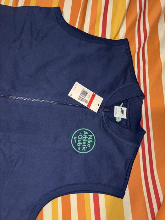 Нов мъжки елек Nike athletic club 1972