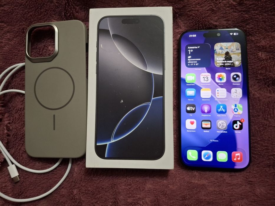 Iphone 16 PRO MAX, черный