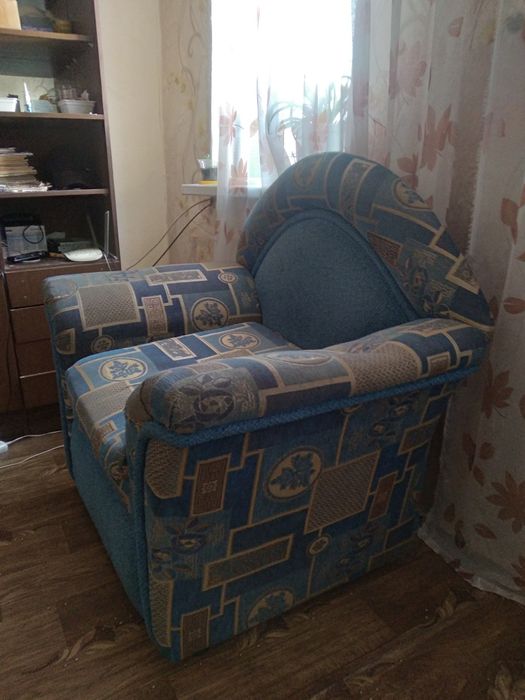 Мебель тахта и два кресла