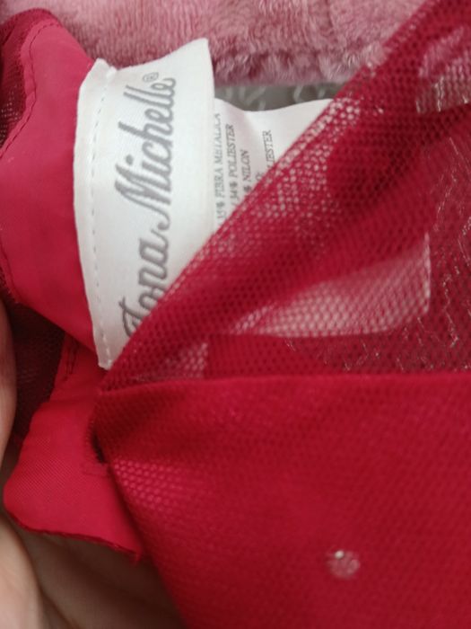 Червена рокля 2г