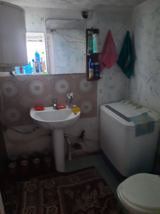 Продам дом в центре города.