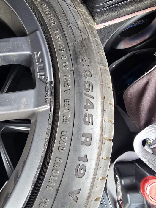 245 45 18 continental