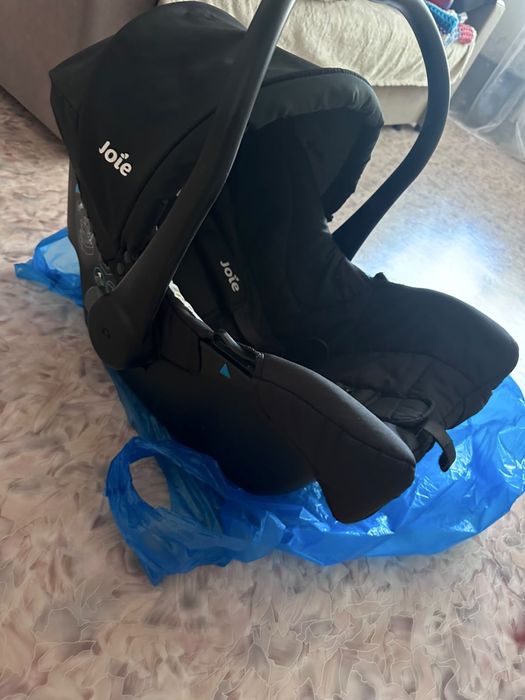 Продам Автокресло автолюлька