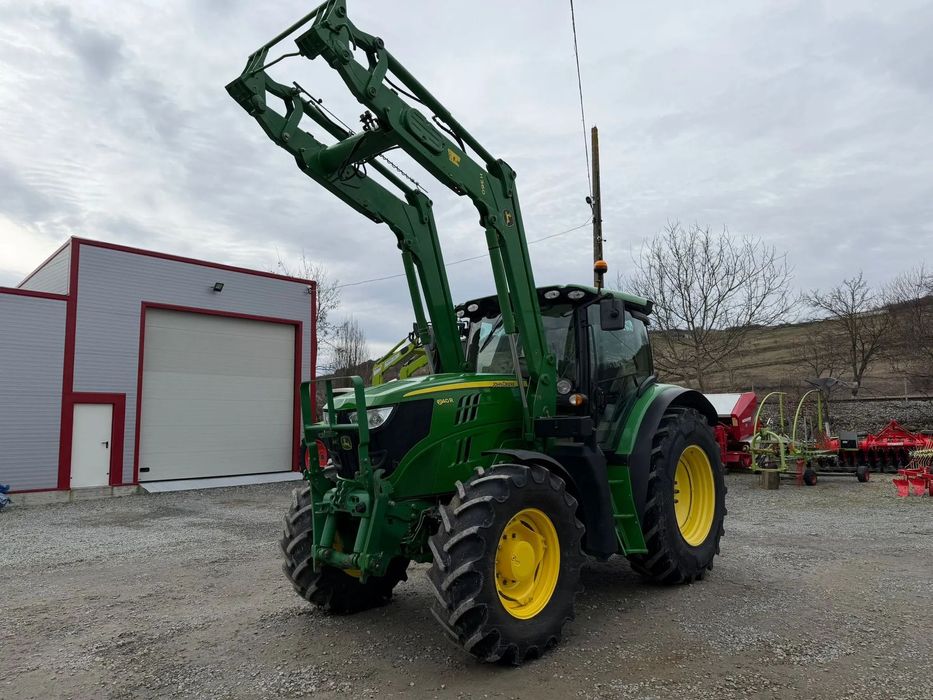 John Deere 6140R cu incarcator frontal