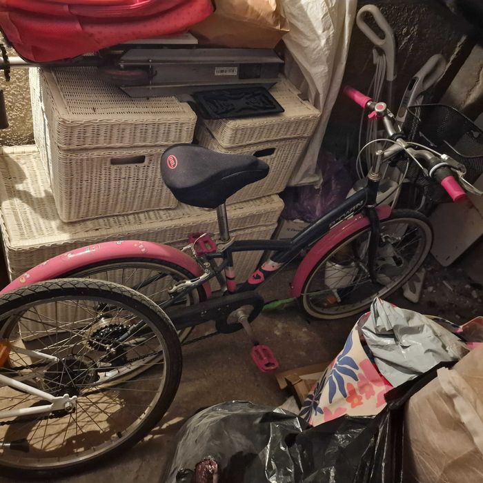 Bicicleta copii 6-9 ani