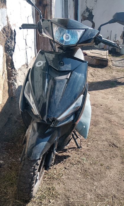 Скутер Педа gts 125