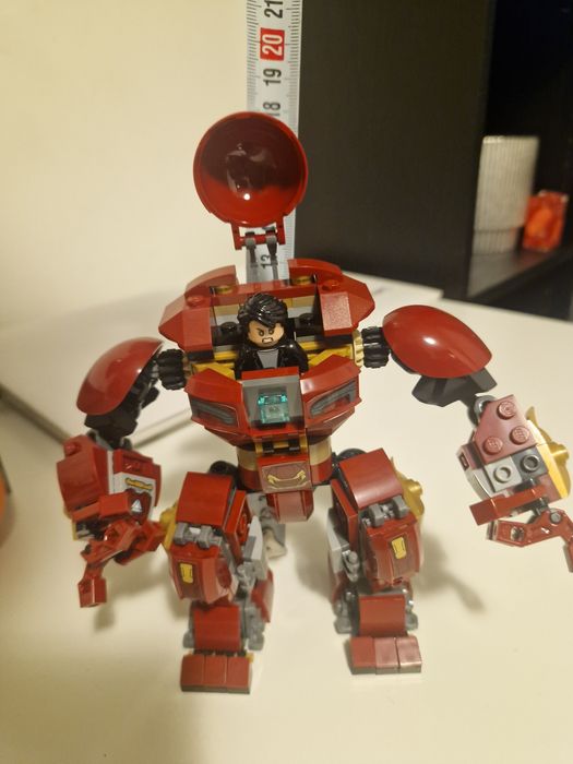 LEGO Marvel Super Heroes Avengers:-Hulkbuster