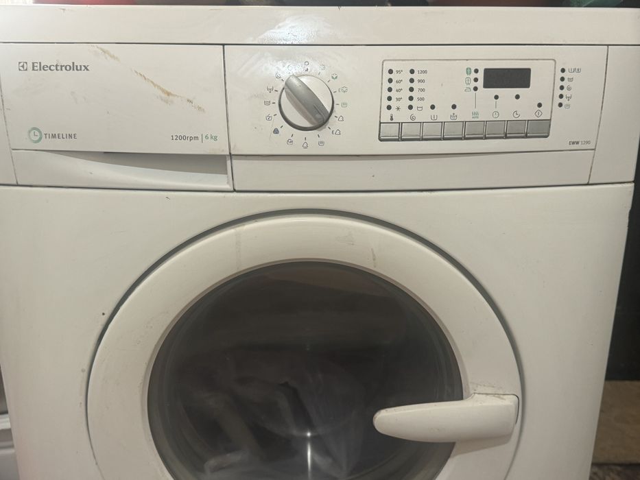 Стиральная машина Electrolux