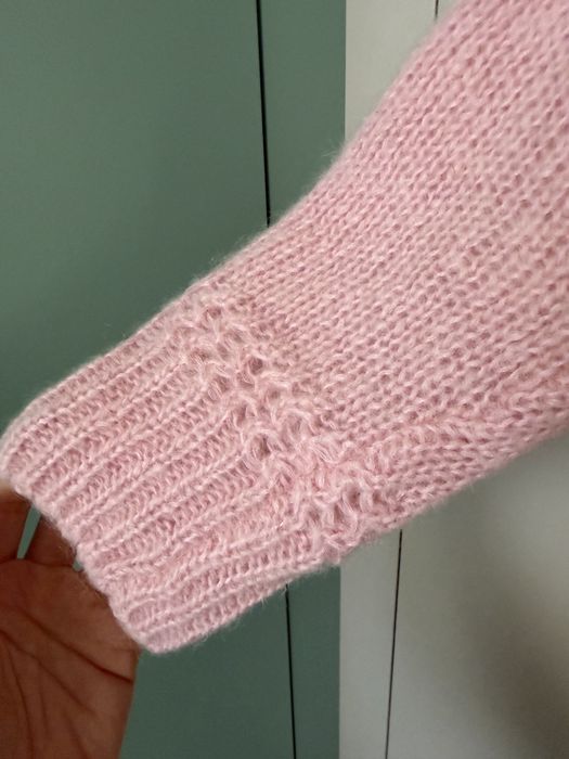 Sezane, пуловер в бебешко розово + подарък