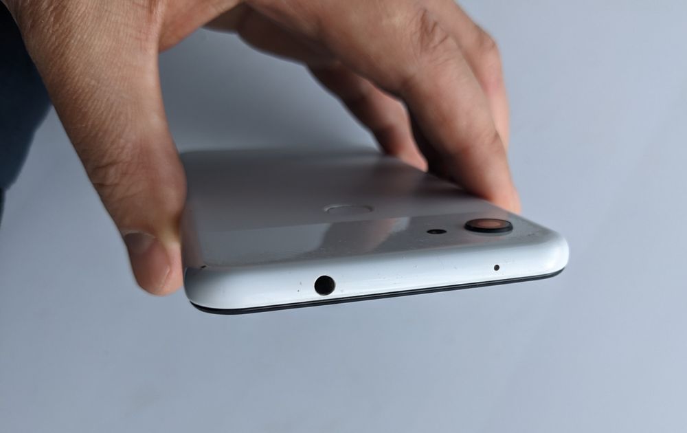 Продам смартфон Google pixel 3a XL на 64 ГБ