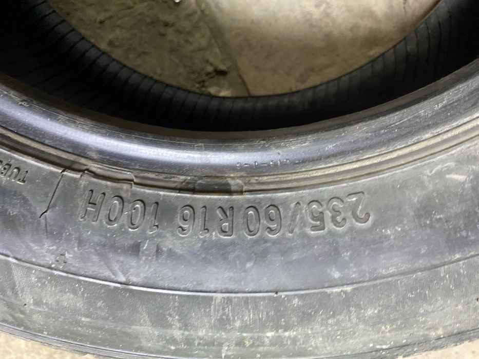 На 16 235/60 ТОЙО 1 штука