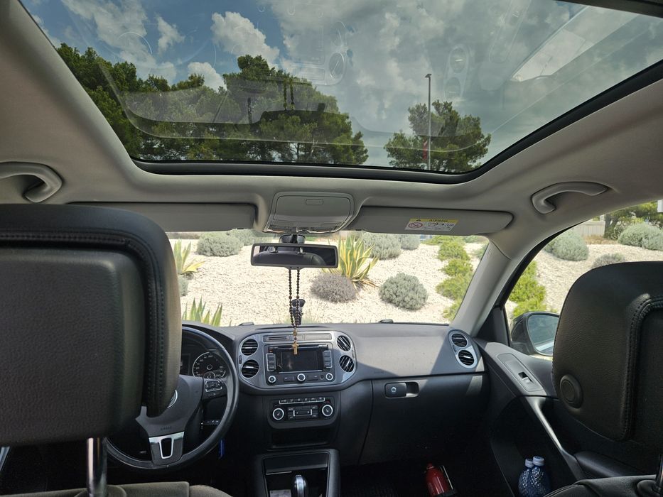VOLKSWAGEN Tiguan 2014