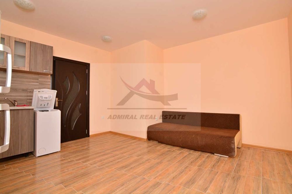 Дава се под наем Двустаен апартамент в Варна, Цветен квартал - 50 кв.м за 350 € - Снимка #1