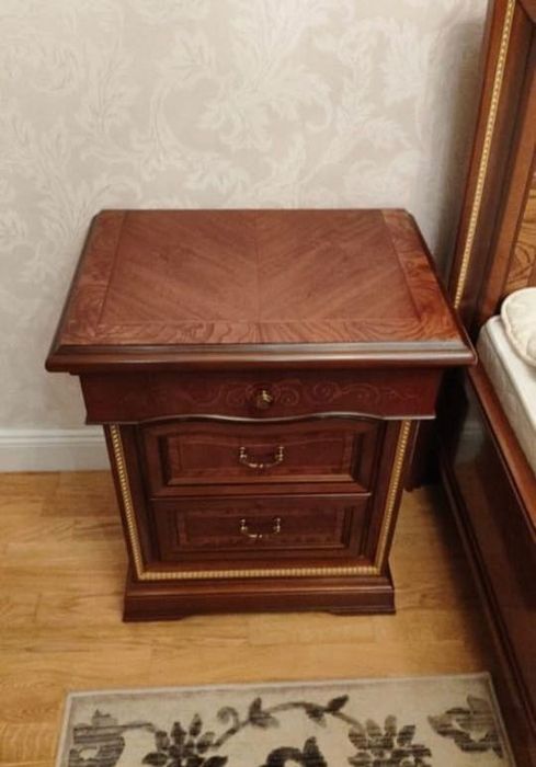 Итальянский спальный гарнитур