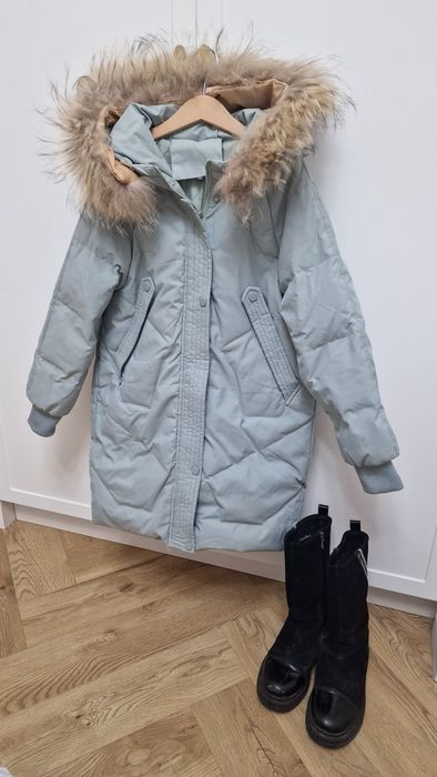 Зимняя пуховик на девочку (пух)