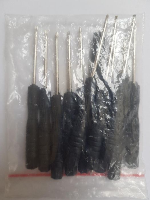 Set 12 surubelnite penru TELEFON TABLETA CALCULATOR. Noi ambalate!