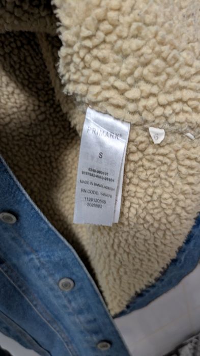 Geaca de blugi îmblănită s