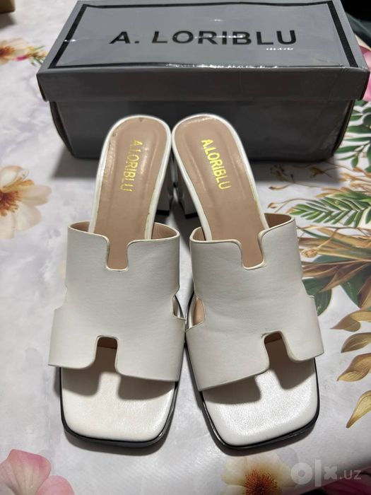 Каблуки от бренда HERMES