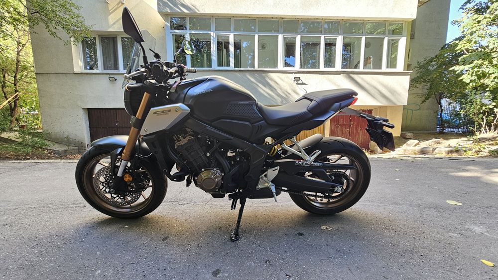 HONDA CB 650 R, 2022, ABS, ESP, FULL LED, 9800 KM