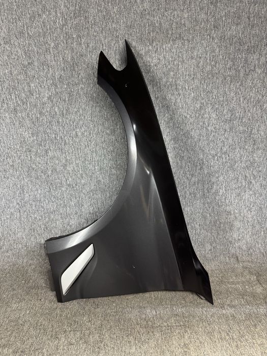 Aripa stanga fata Bmw seria 5 G30 G31 Completa