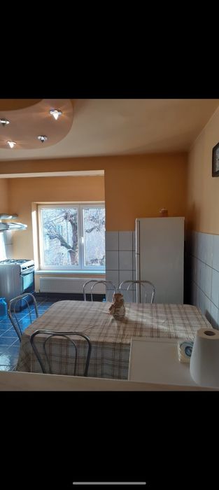 Închiriază apartament 2 camere zona ultra centrală