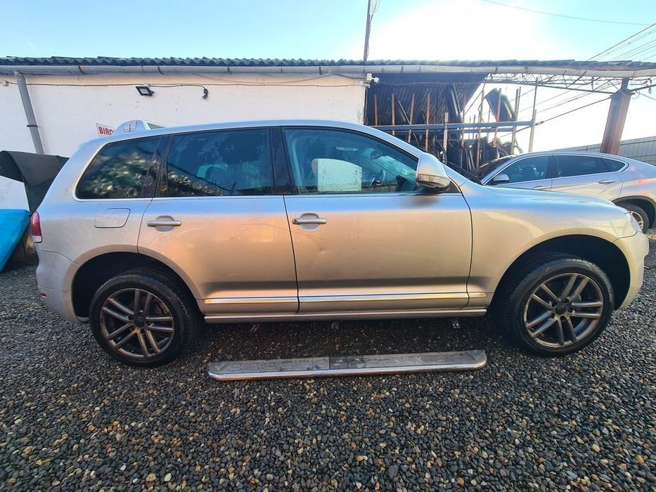 Dezmembrari dezmembrez  Volkswagen Touareg facelift 3.0D 2007-2010