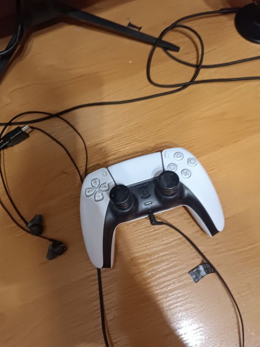 PLAYSTATION 5 с дисководом