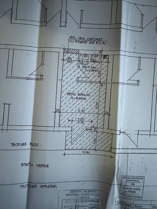 Spatiu comercial / Birou
