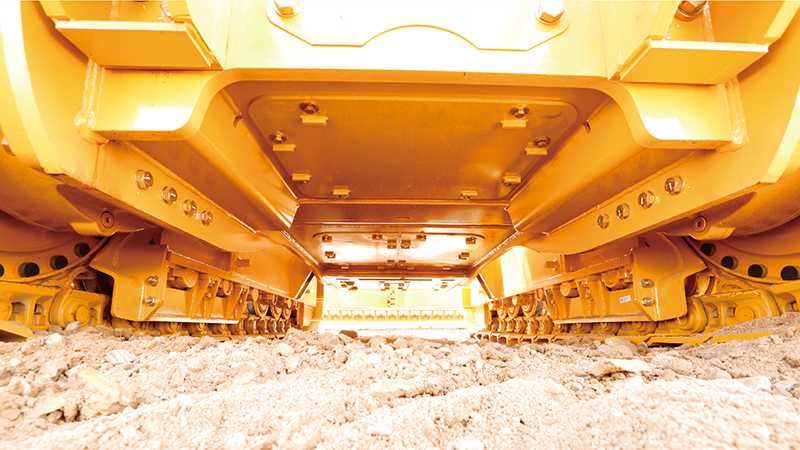 Гусеничный бульдозер SEM 818F 18тон