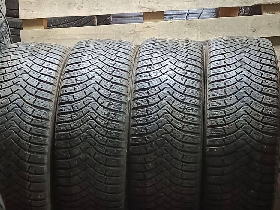265/60/R18 комплект зима