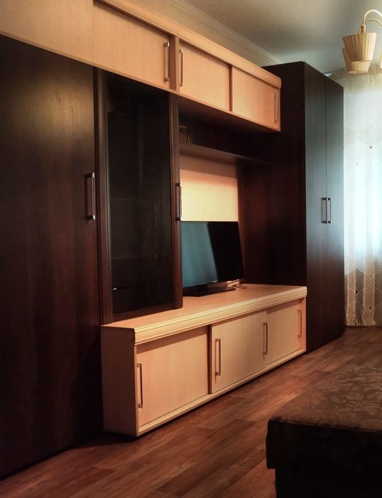 Продам горку стенку