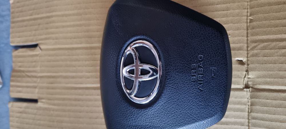 Airbag volan toyota avensis t27