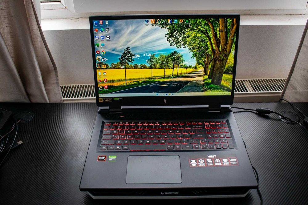 Laptop Acer Nitro 17,17.3 inch,1Tb
